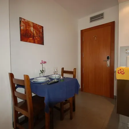 アパートホテル Sitges Apartment