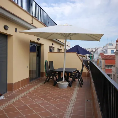 アパートホテル Sitges Apartment シッチェス