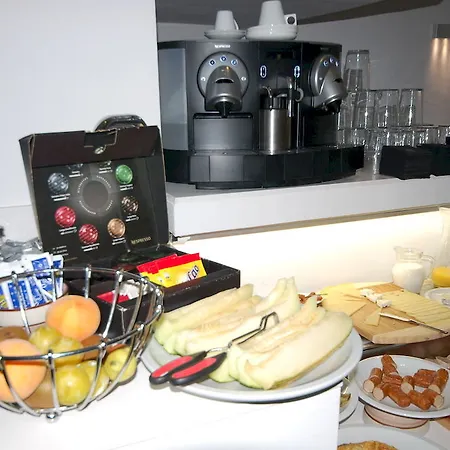 Sitges Apartment アパートホテル